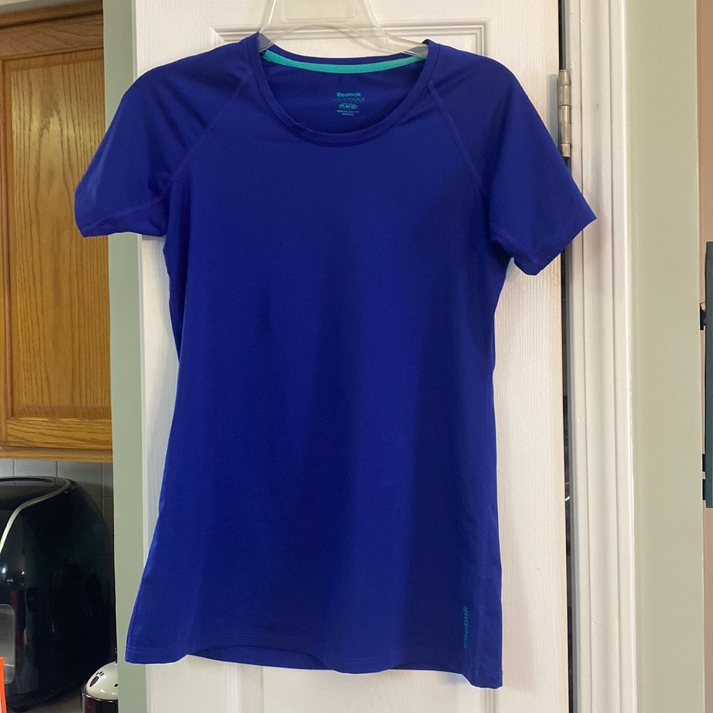 Reebok size medium, athletic top